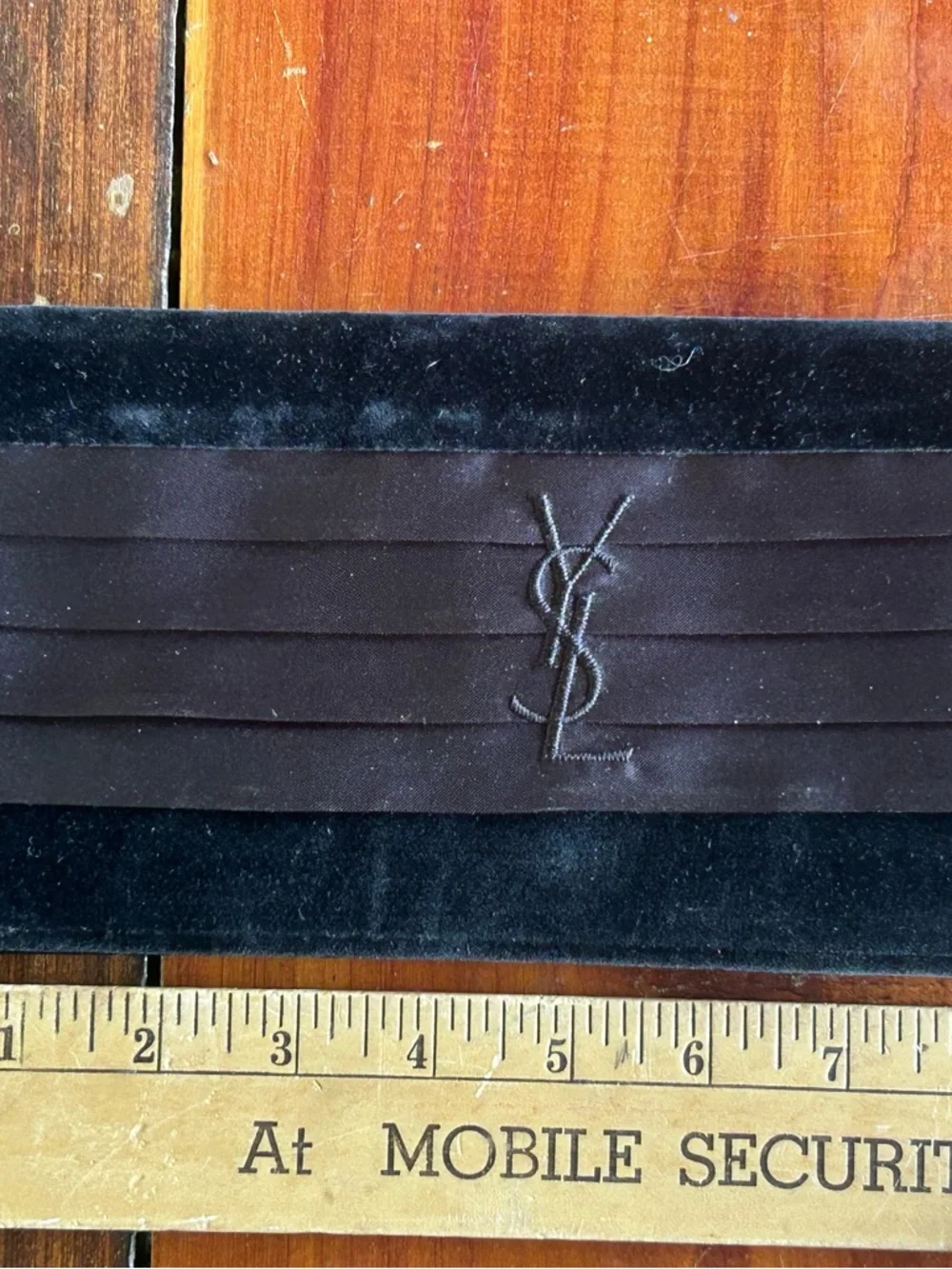 YVES SAINT LAURENT Parfums Evening Clutch Velvet & Satin Magnetic Closure Pocket - Picture 2 of 5